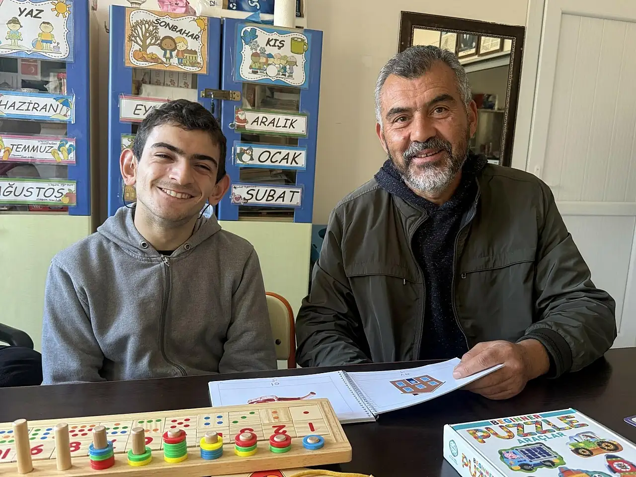 Kas hastası Can, sanatla ve sosyal etkinliklerle hayata tutunuyor