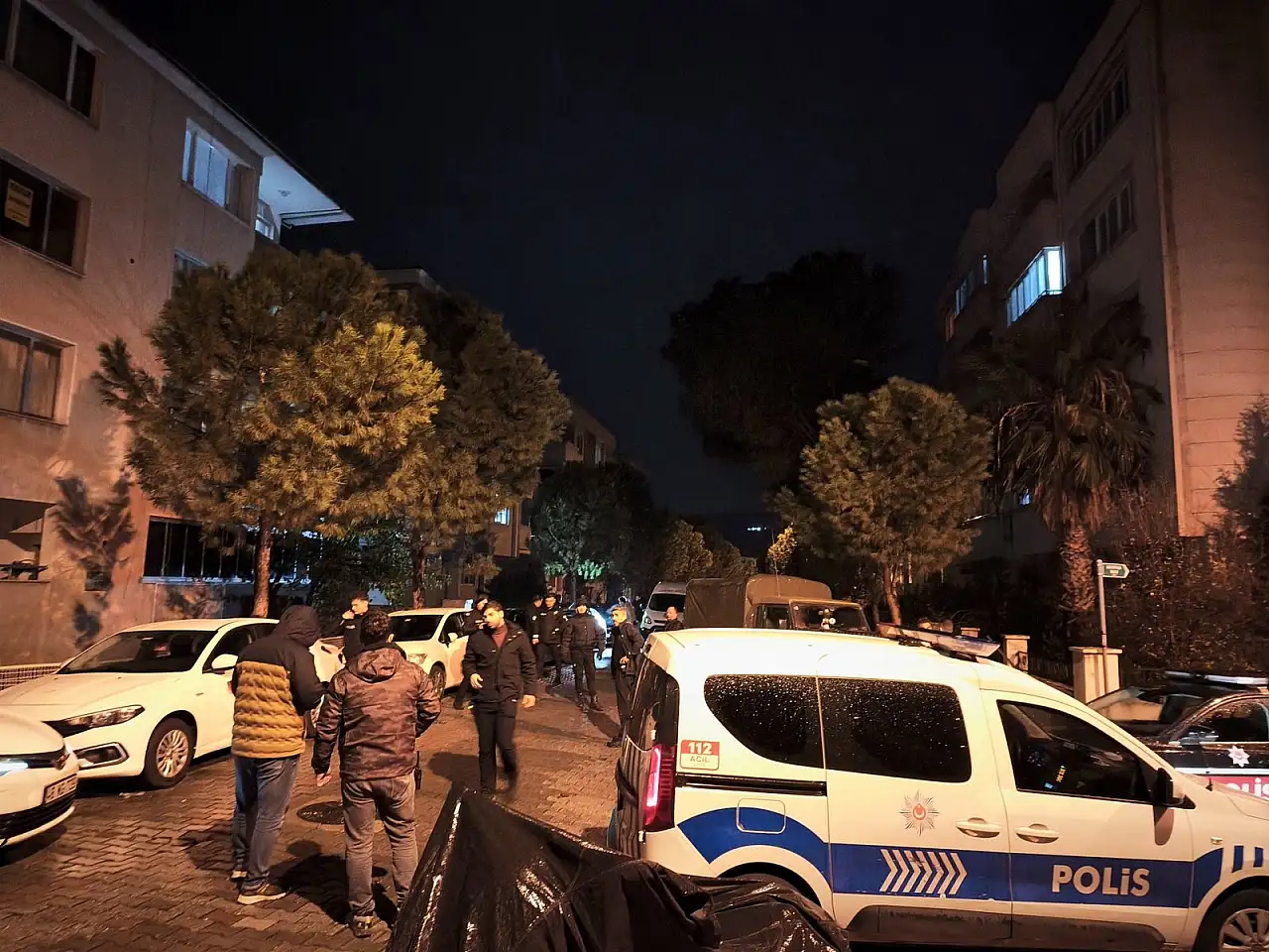 Bıçaklı kavga kanlı bitti: 1 ağır yaralı