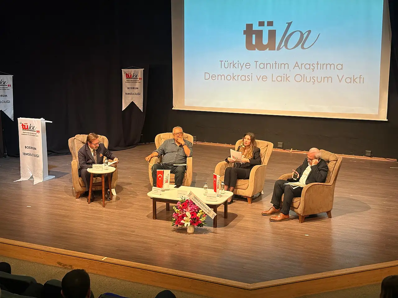 Bodrum'da laiklik özgürlük ve qdalet konuşuldu