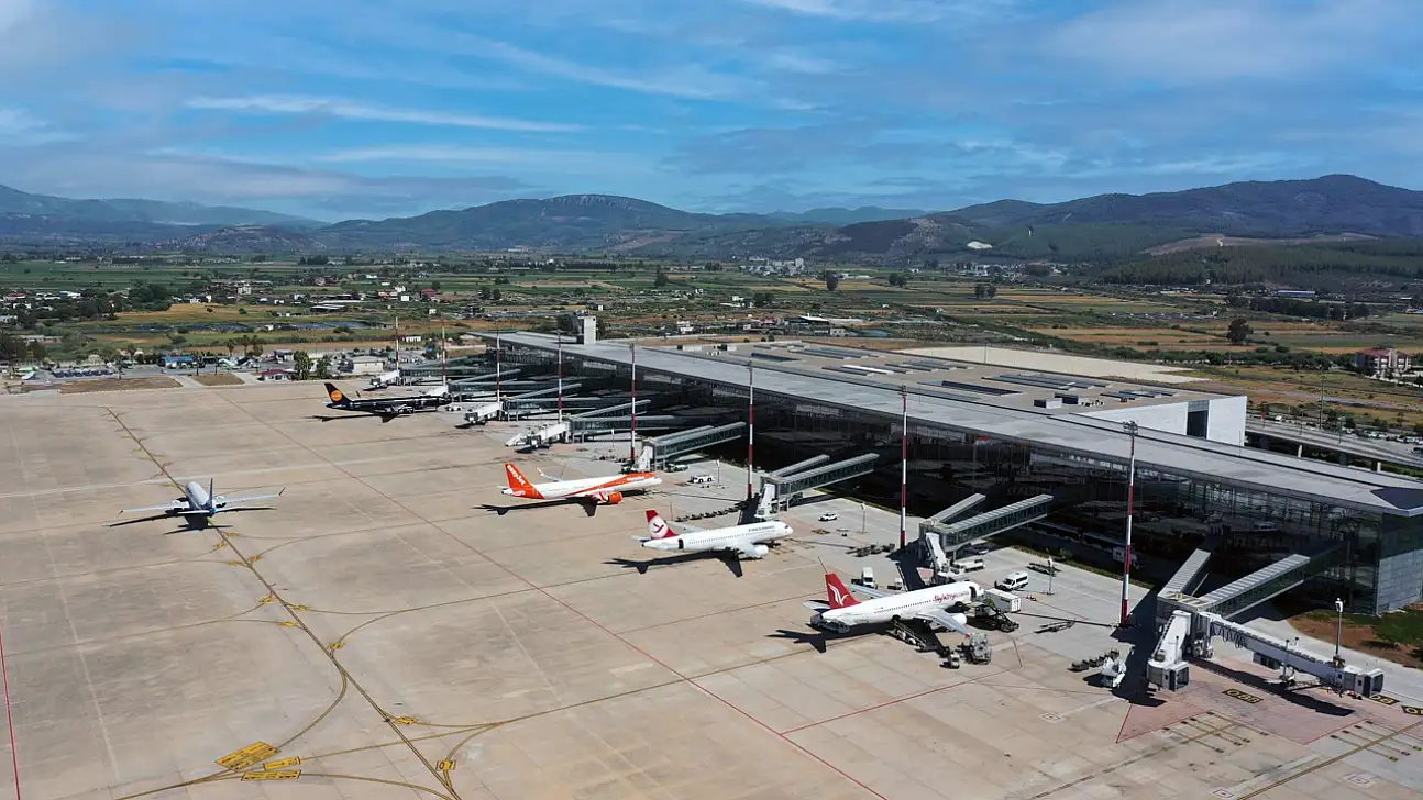 Muğla'nın iki havalimanı 6 ayda 3 milyon 531 yolcuya hizmet verdi