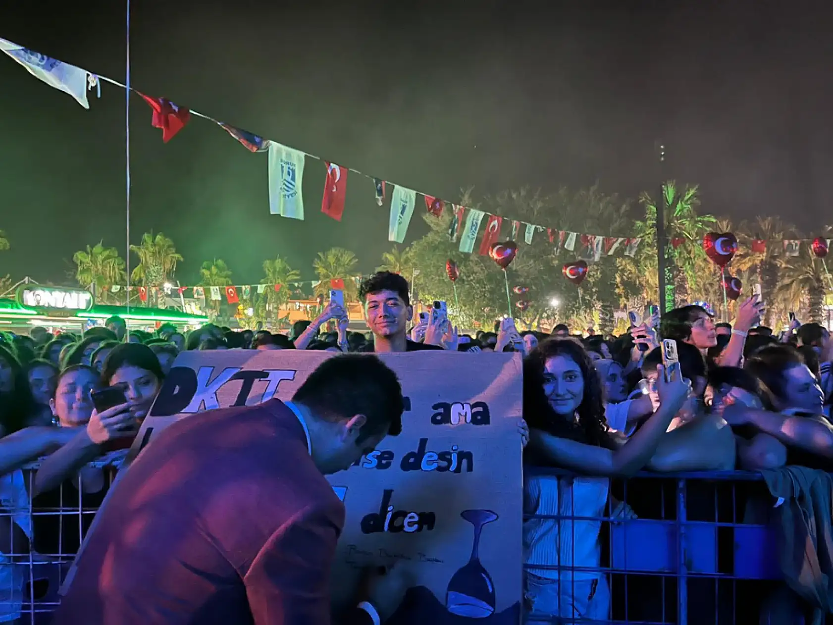 Bodrum'da 30 Ağustos Coşkusu ! Kortej ve Konserlerle Büyük Zafer Kutlandı !