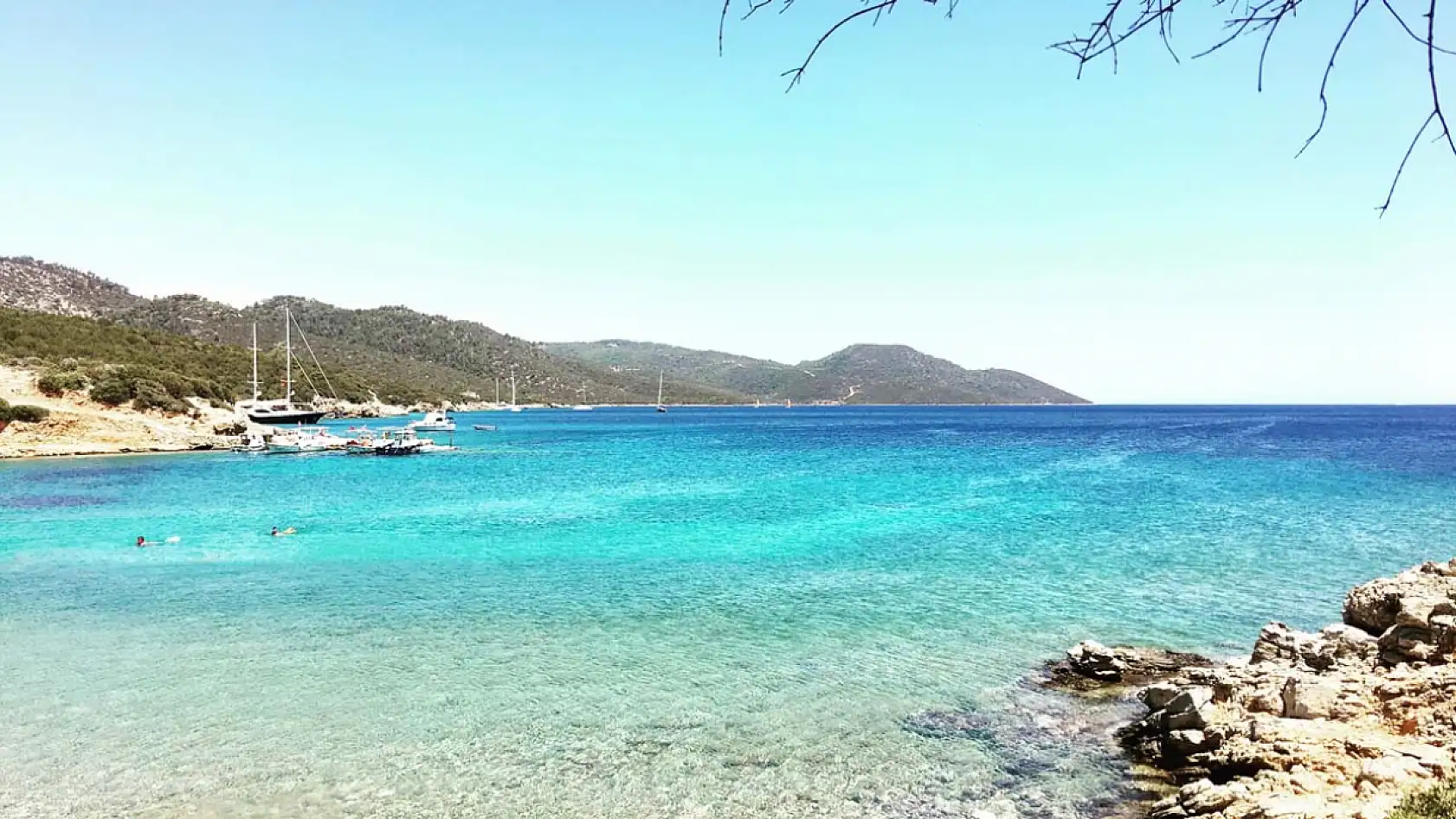 Bitez'den Gümüşlük'e: Bodrum'un Plaj Rotaları Tatilcileri Bekliyor