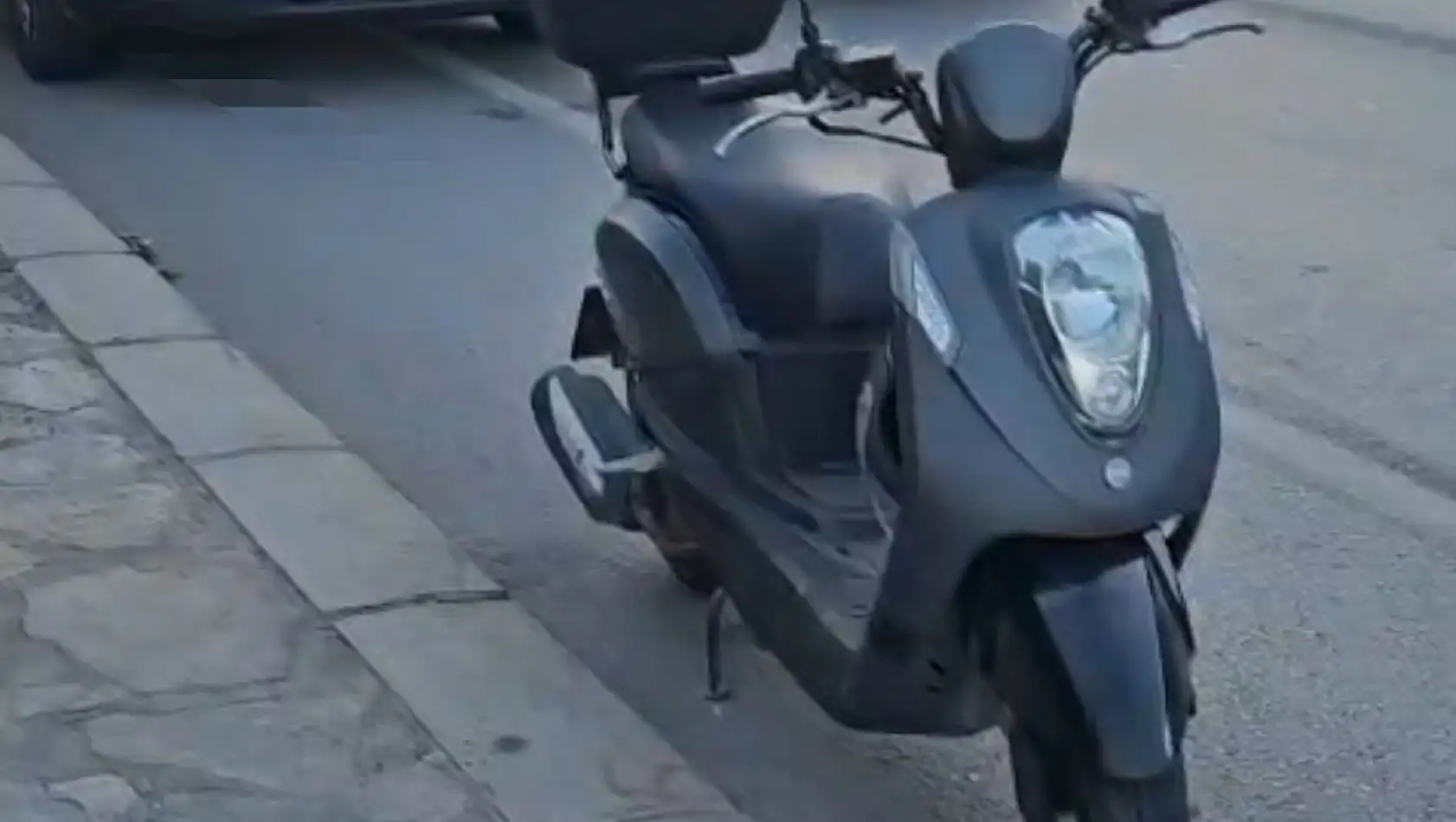 Motorsiklet kazası 2 kişi yaralandı