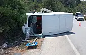 Kontrolden çıkan araç devrildi bir kişi yaralandı