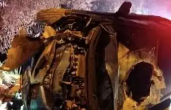 Araç hurdaya döndü