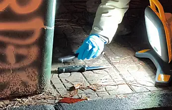 Bıçaklı kavga kanlı bitti: 1 ağır yaralı