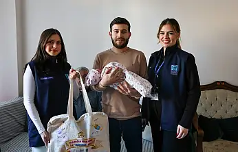 Bodrum'da 2026'nın ilk bebeği Eylül'e anlamlı ziyaret