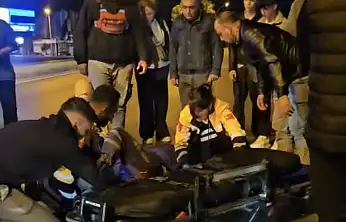 Bodrum'da kavşakta kaza motosikletli yaralandı