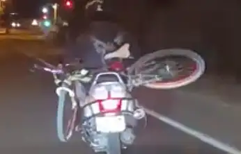 Bodrum'da trafikte tehlikeli yolculuk kameralara yansıdı