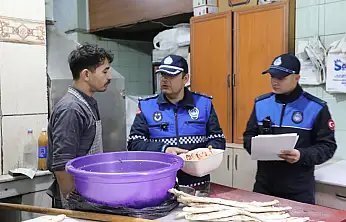 Büyükşehir zabıtası halk sağlığı için görevde