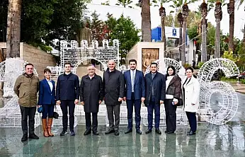 CHP genel başkan yardımcısı Sezgin Tanrıkulu Bodrum'da ziyaretlerde bulundu