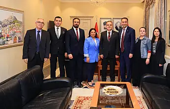 Gazeteciler ve yazarlar derneği kuruldu