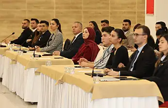 Gençlik Meclisi'nin ilk resmi toplantısı gerçekleşti