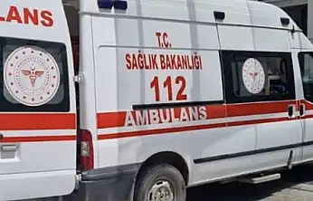 Kamyonet çocuğa çarptı