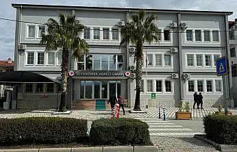 Kaymakamın koruma polisi ve şoförü rüşvetten tutuklandı