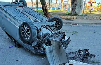 Kontrolden çıkan araç takla attı