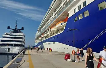 Kruvaziyer sezonu hız kesmiyor