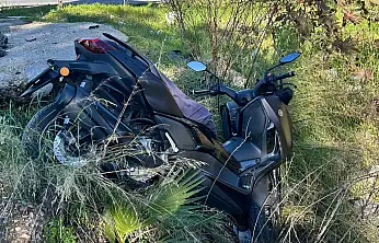 Motosiklet dereye uçtu