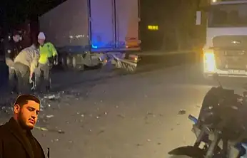 Motosiklet tıra çarptı: 1 ölü