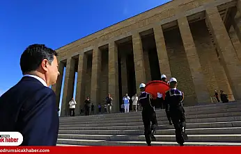 Muğla Büyükşehir Belediye Başkanı Aras'tan anlamlı 10 Kasım mesajı