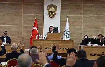 Muğla Büyükşehir Belediyesi Kasım ayı meclis toplantısının ilk birleşimi gerçekleştirildi