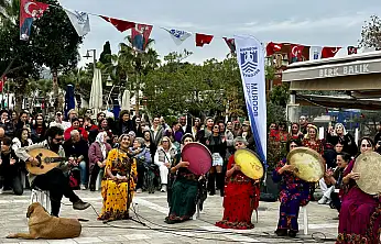 Nar-Tugan coşkusu Kumbahçe'de yaşandı