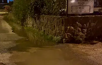 Pis sular sokakta yetkili yok