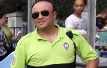 Polis memuru kalbine yenik düştü