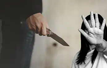 Reddedilince bıçakla saldırdı