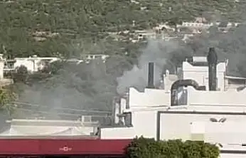 Restoran bacasında yangın çıktı