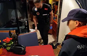 Sahil güvenlikten lüks teknelere uyuşturucu operasyonu