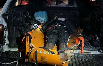 Sarp arazide yaralanan göçmen kurtarıldı