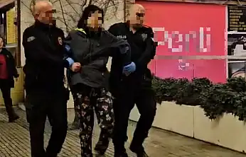 Sokaktaki olayın ardından alışveriş merkezinde panik