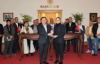 Süt üreticilerine soğuk zincir ve yem desteği