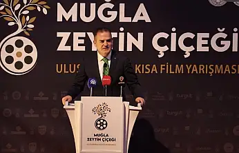 Vali Akbıyık Zeytin Çiçeği Uluslararası Kısa Film Yarışması ödül törenine katıldı