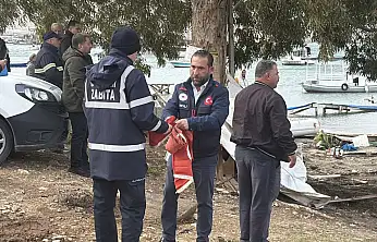 Yıkım durdu teknenin altından Türk bayrağı çıktı