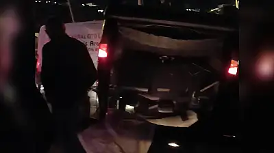 Ehliyetsiz sürücü kaza yaptı 2'si ağır 3 yaralı