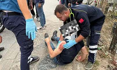 Araçtan Kaçtı, Kaldırıma Daldı: Motosikletli Yayayı Yaraladı