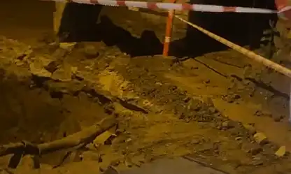 Yolu kapattınız, evimize hapsolduk!  Karabağ'da MUSKİ çalışmasına sert tepki