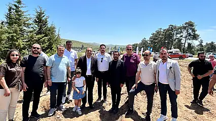 Aile Yılı'nda Anlamlı Buluşma: Fidanlar Anneler İçin Dikildi