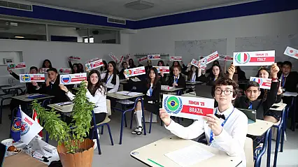 Antarktika'dan Kültürel Diyaloga: TBMUN'25'te İlham Veren Konuşmalar