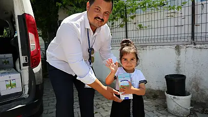 Belediyeden Halk Süt Dağıtımı