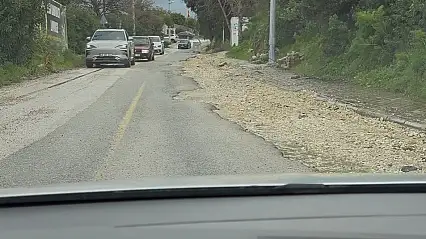 Bitez'te yol çilesi bitmiyor sürücüler isyanda