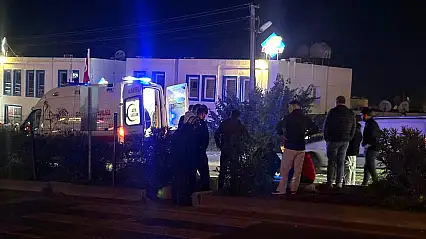 Bodrum Kıbrıs Şehitleri caddesi'nde yayaya otomobil çarptı
