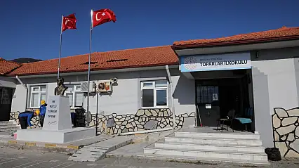 Büyükşehir okulları yeni döneme hazırladı