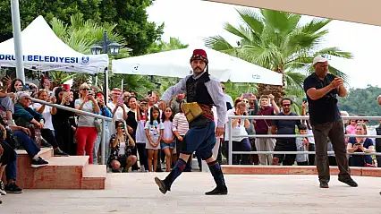Kültür Rüzgarı Esti Yörük Festivali İlgi Gördü