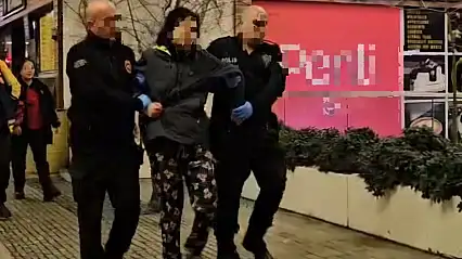 Sokaktaki olayın ardından alışveriş merkezinde panik