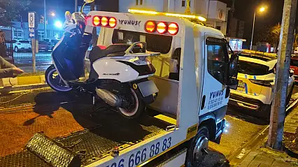 Trafiği tehlikeye atan motosiklet yarışı pahalıya patladı 3 ehliyet iptal 4 motosiklet men