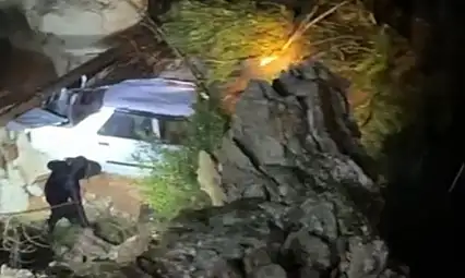 Bir kişi sele kapıldı Arama çalışmaları sürüyor