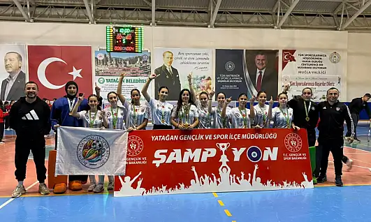 Bodrum Gündoğan hokey takımı birinci lige yükseldi